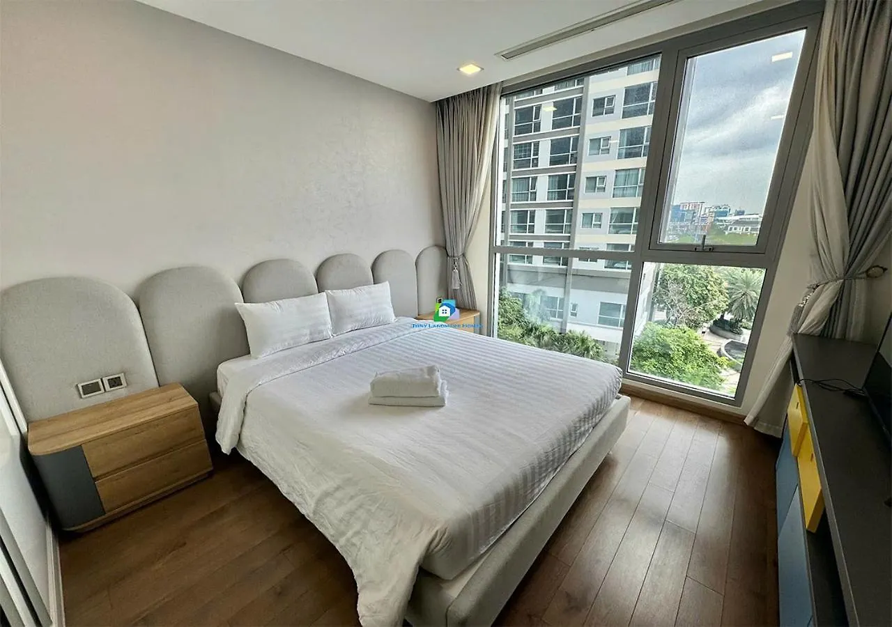 The Landmark And The Park Luxury Apartment Of Vinhomes Ho Chi Minh City