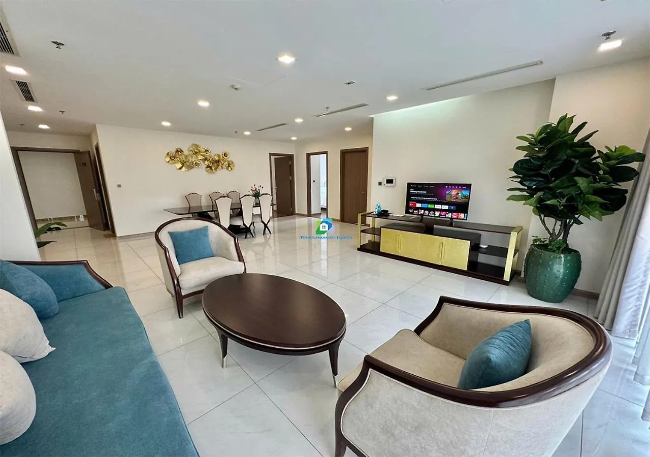 The Landmark And The Park Luxury Apartment Of Vinhomes Ho Chi Minh City 0*,  Vietnam