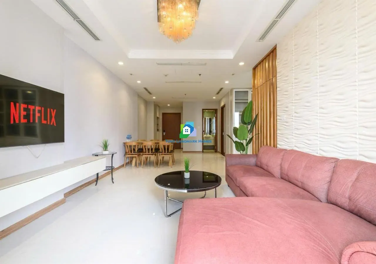 The Landmark And The Park Luxury Apartment Of Vinhomes Ho Chi Minh City 0*,  Vietnam