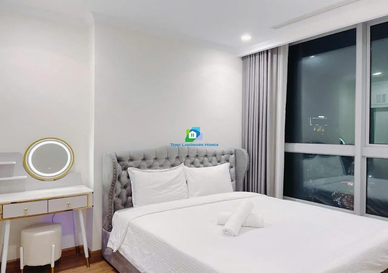 The Landmark And The Park Luxury Apartment Of Vinhomes Ho Chi Minh City
