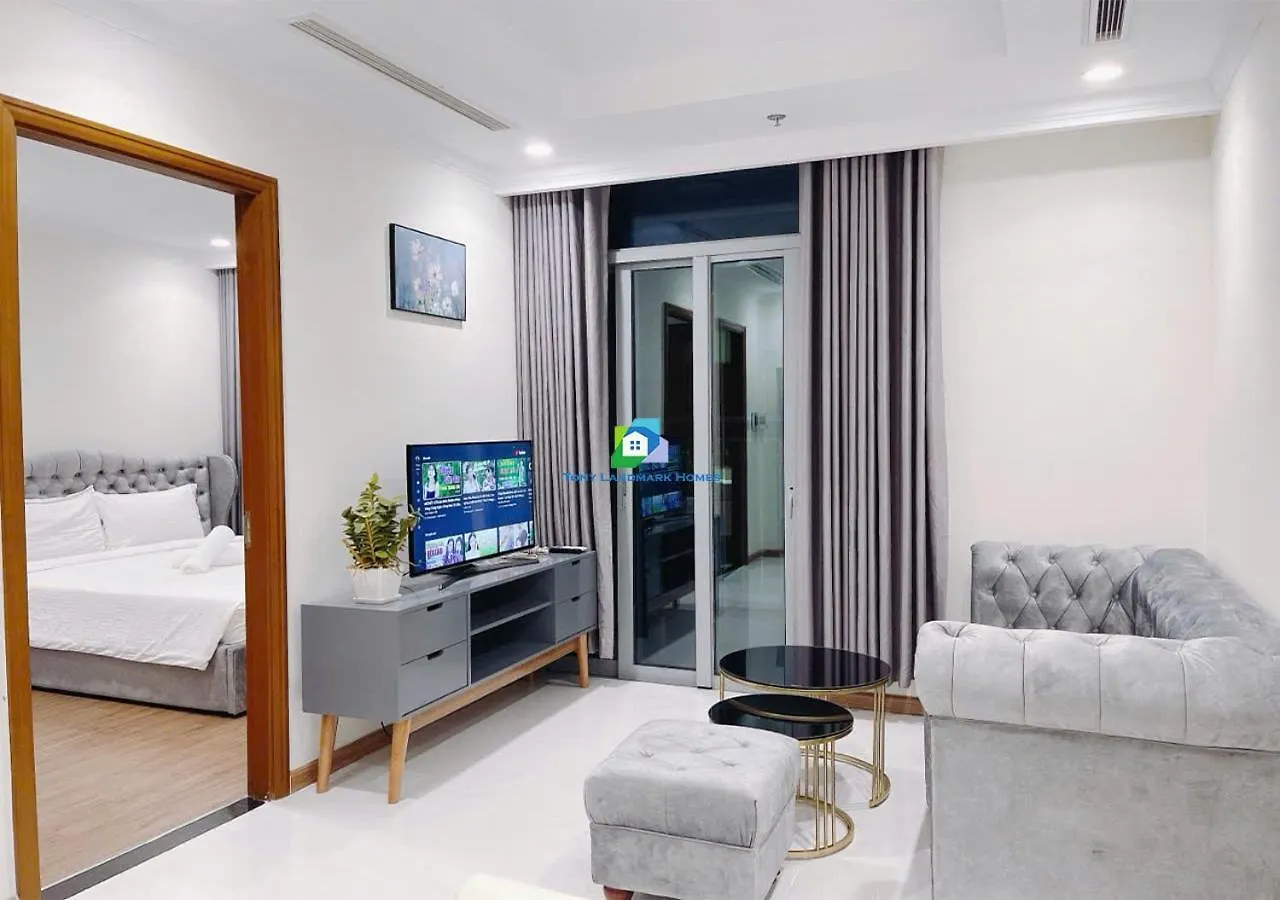 The Landmark And The Park Luxury Apartment Of Vinhomes Ho Chi Minh City 0*,  Vietnam