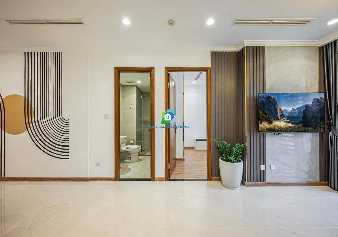 The Landmark And The Park Luxury Apartment Of Vinhomes Ho Chi Minh City 0*,  Vietnam